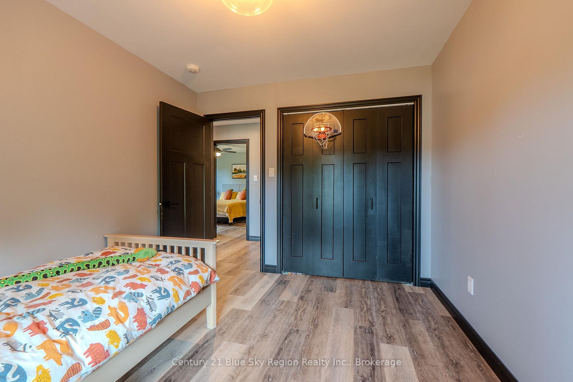 Photo 19 of 39 Tupper Drive, North Bay, Airport — HOMEH