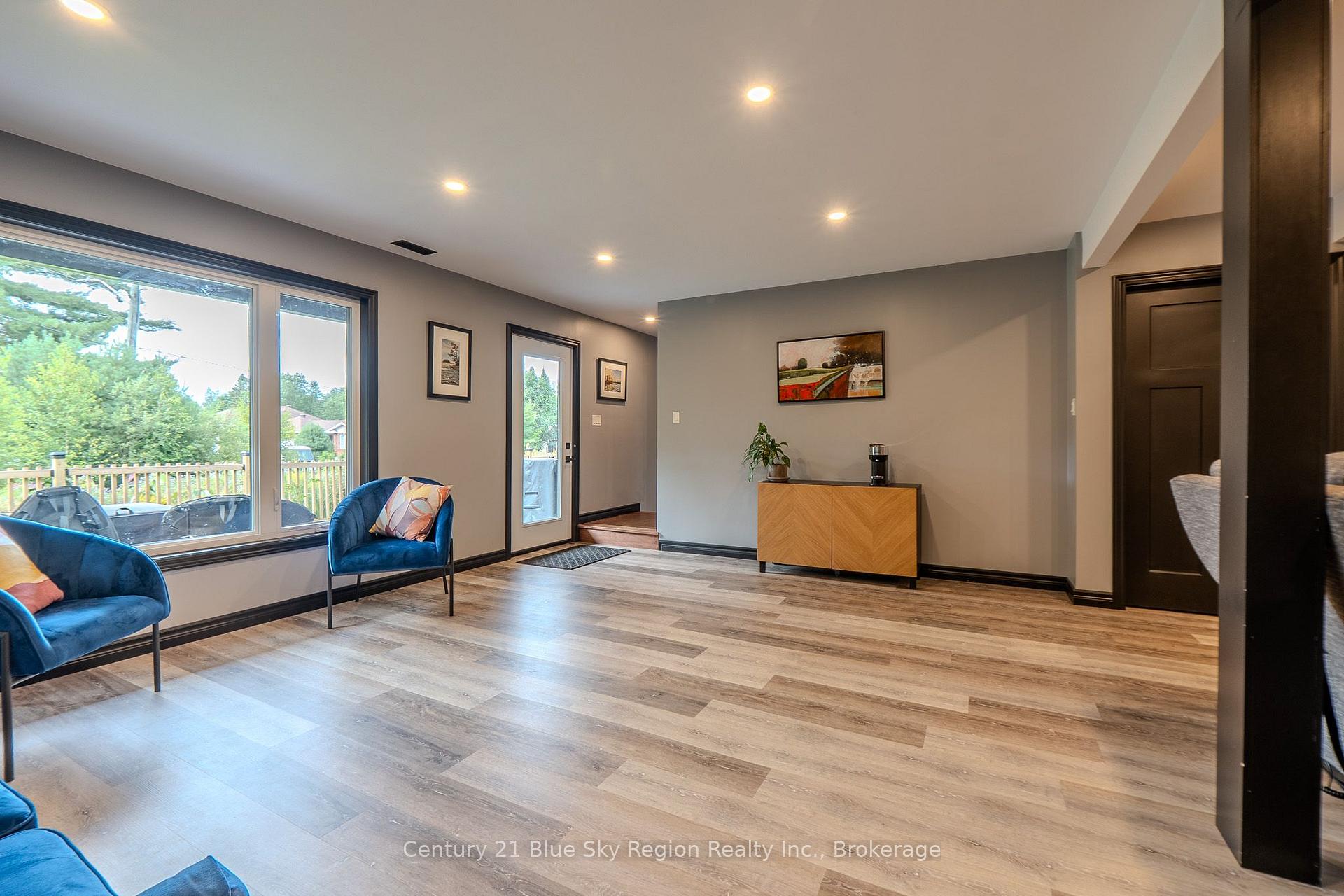 Photo 28 of 39 Tupper Drive, North Bay, Airport — HOMEH