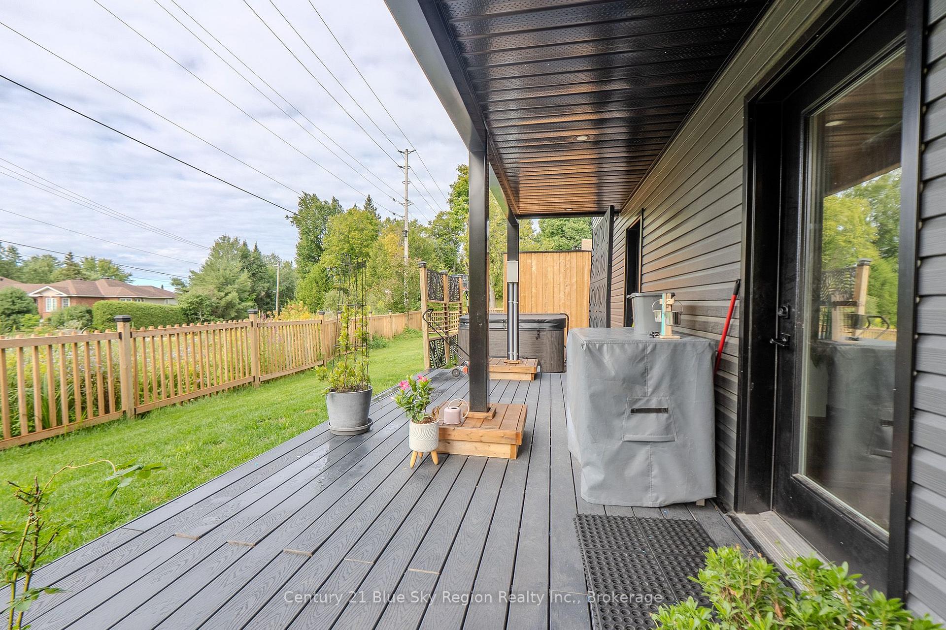 Photo 39 of 39 Tupper Drive, North Bay, Airport — HOMEH
