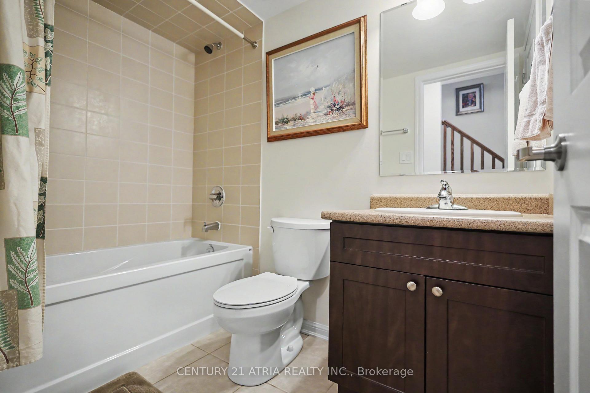 Photo 8 of 17 Crossbill Road, Brampton, Northwest Brampton — HOMEH