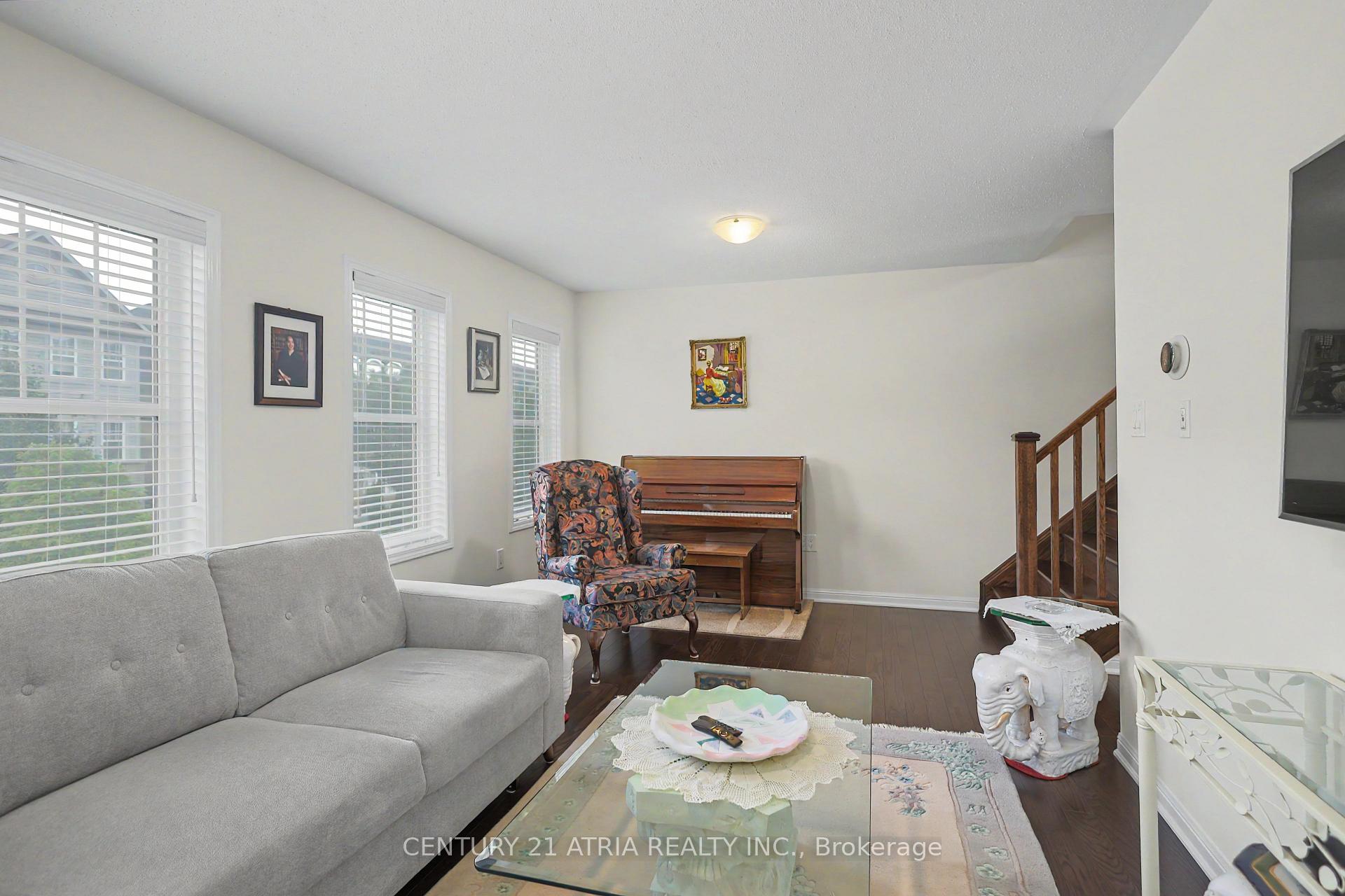Photo 21 of 17 Crossbill Road, Brampton, Northwest Brampton — HOMEH