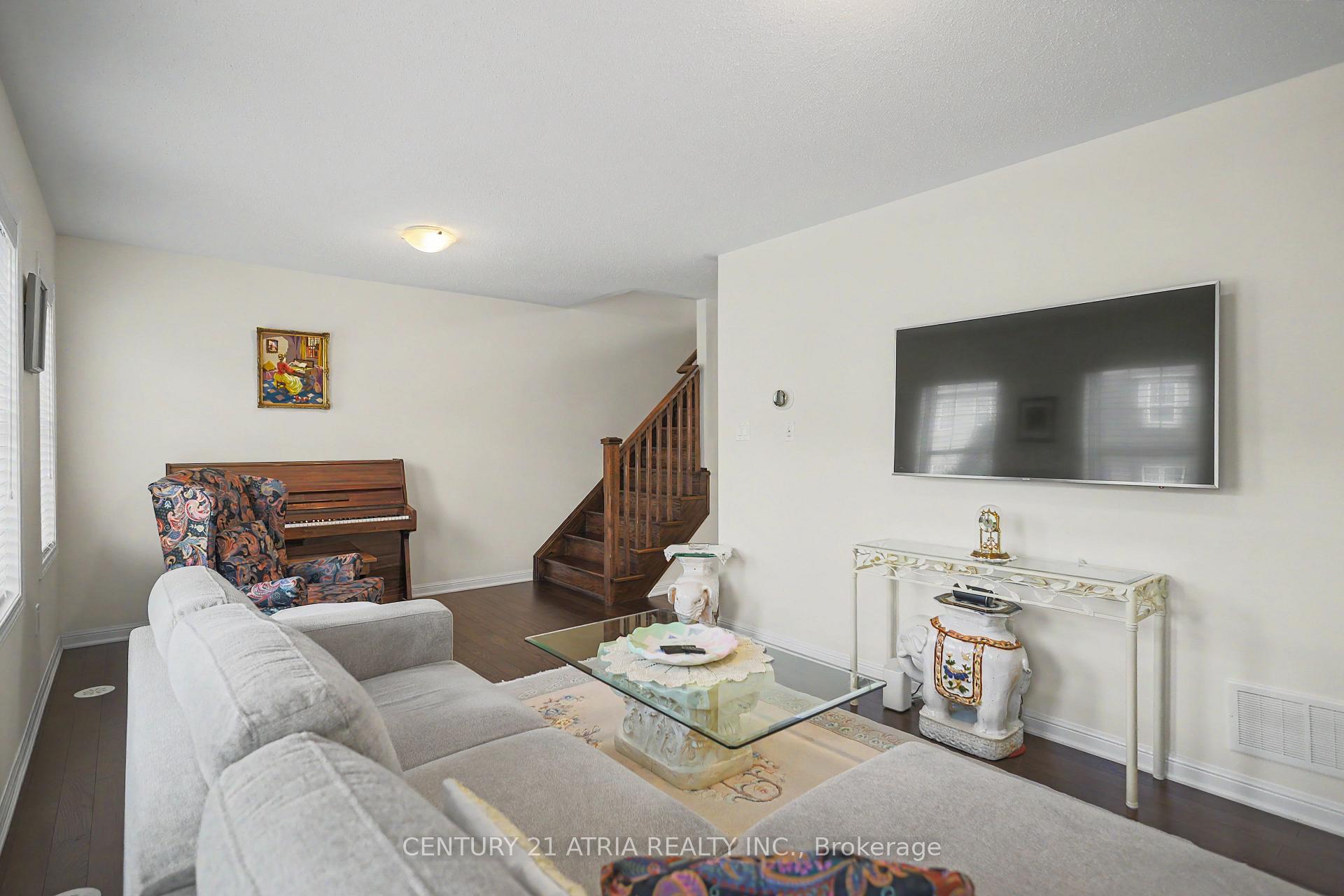 Photo 22 of 17 Crossbill Road, Brampton, Northwest Brampton — HOMEH