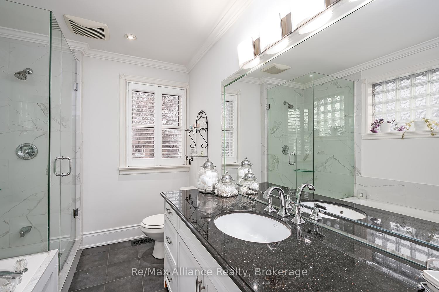 Photo 23 of 183 Westminster Drive, Oakville, Southwest — HOMEH
