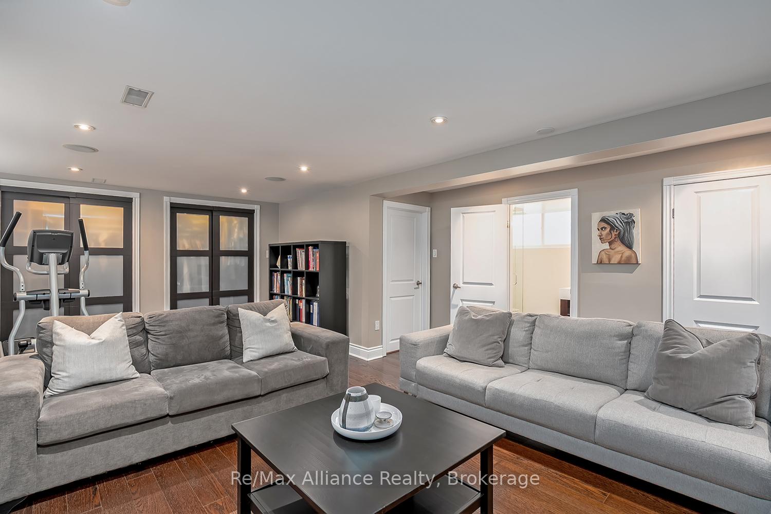 Photo 30 of 183 Westminster Drive, Oakville, Southwest — HOMEH