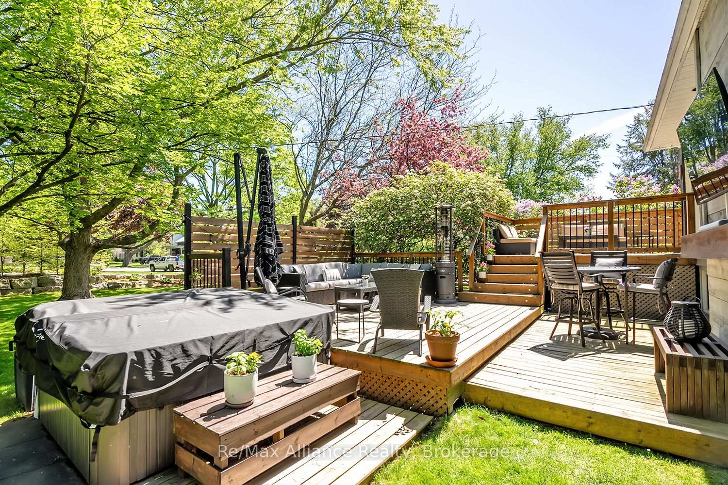 Photo 38 of 183 Westminster Drive, Oakville, Southwest — HOMEH