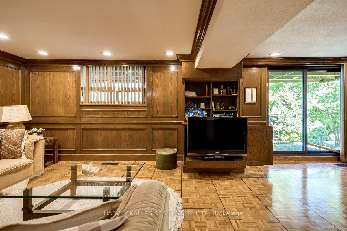 Photo 30 of 30 Coreydale Court, North York, Bathurst Manor — HOMEH
