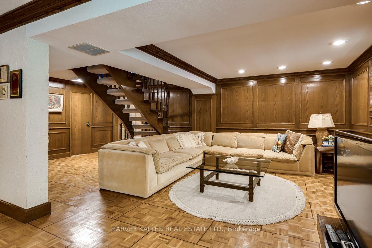 Photo 32 of 30 Coreydale Court, North York, Bathurst Manor — HOMEH