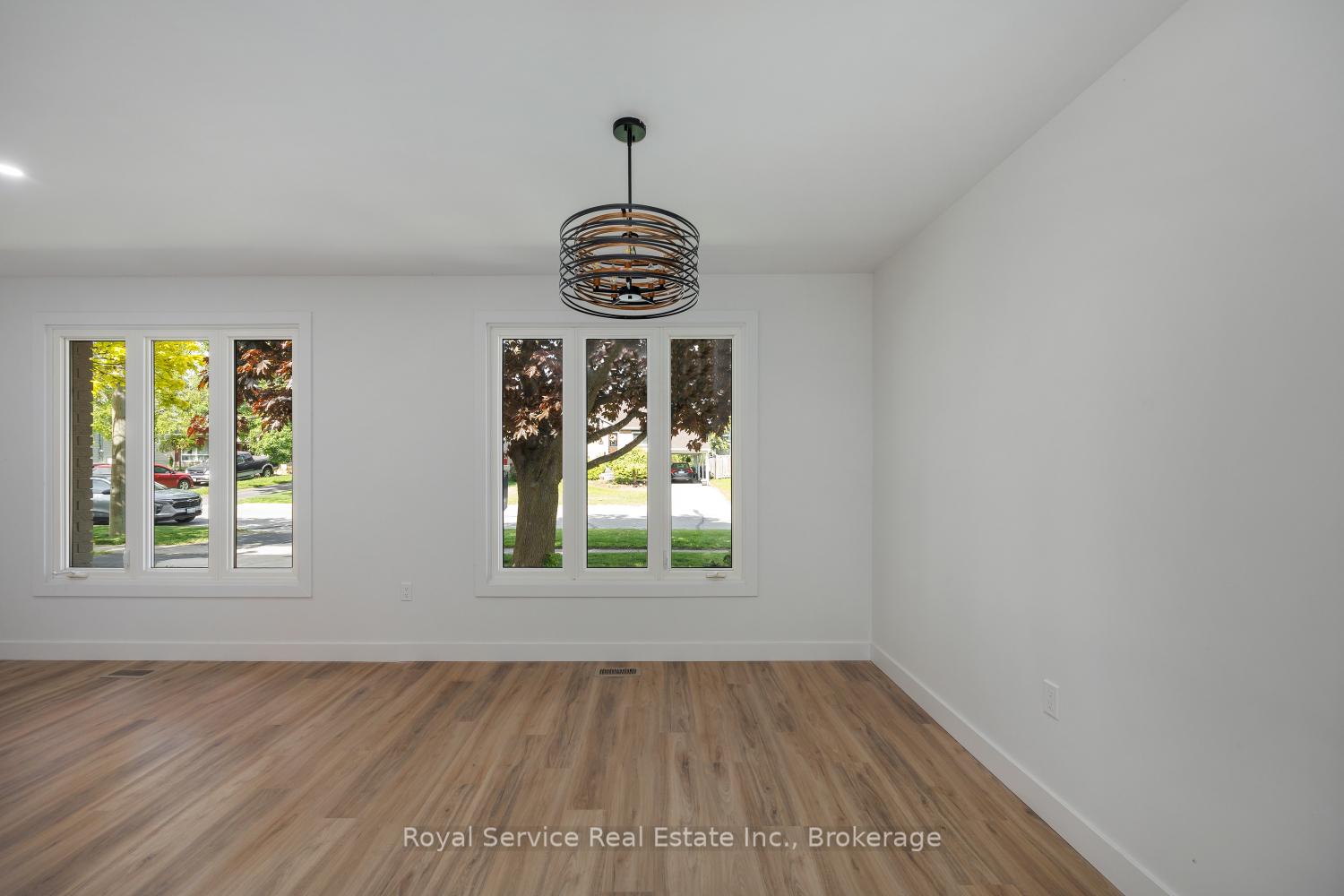 Photo 12 of 567 Daintry Crescent, Cobourg — HOMEH