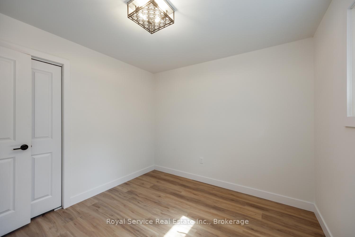 Photo 24 of 567 Daintry Crescent, Cobourg — HOMEH