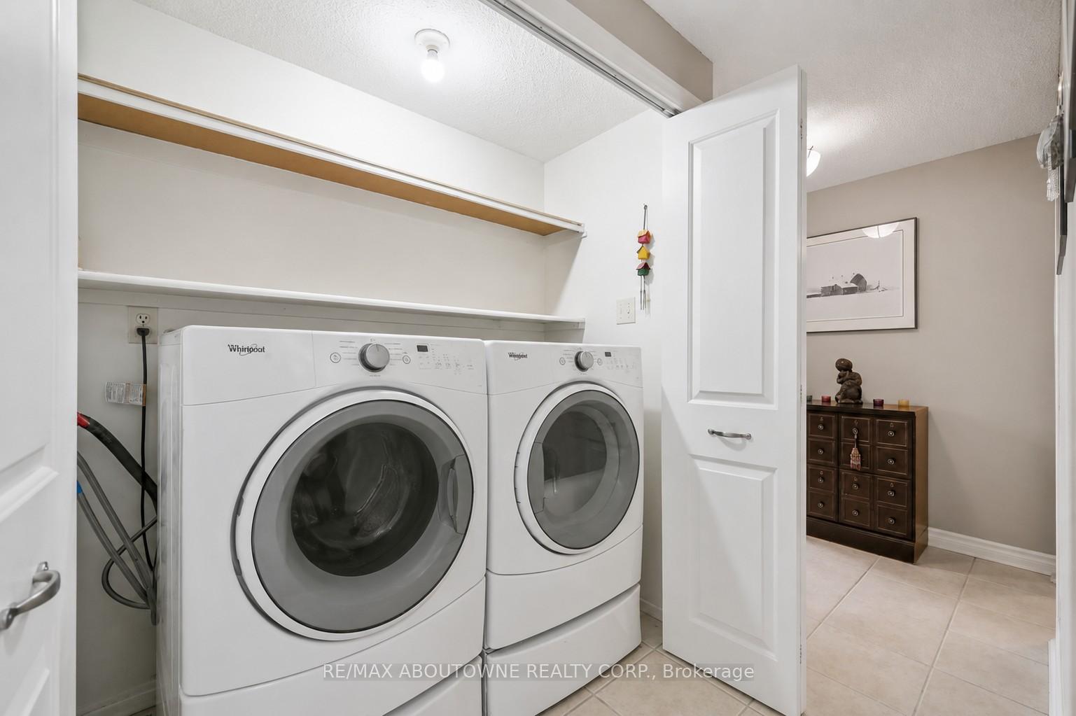 Photo 19 of Unit 1801, 299 Mill Road, Etobicoke, Markland Wood — HOMEH