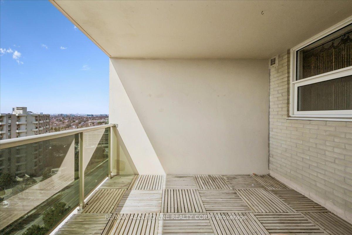 Photo 28 of Unit 1801, 299 Mill Road, Etobicoke, Markland Wood — HOMEH