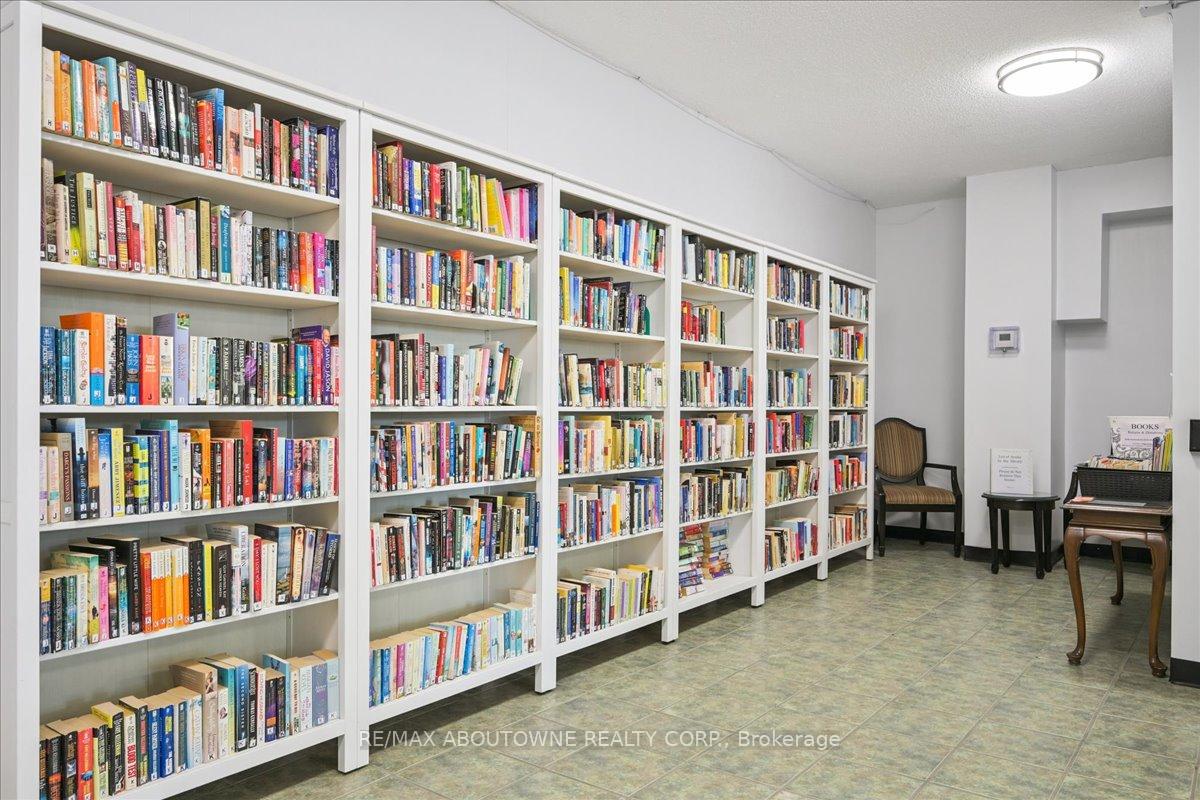 Photo 33 of Unit 1801, 299 Mill Road, Etobicoke, Markland Wood — HOMEH