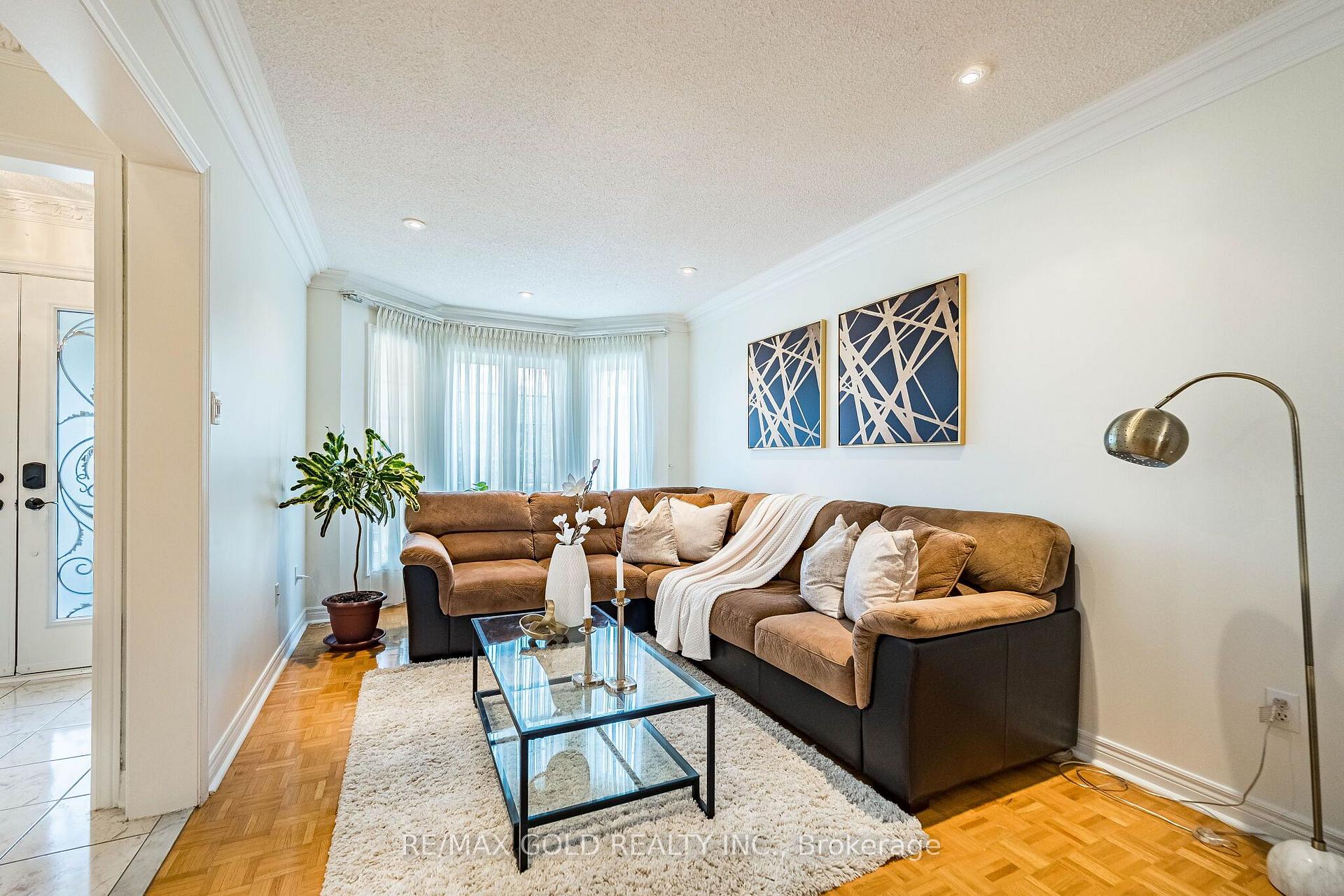 Photo 6 of 58 Springtown Trail, Brampton, Sandringham-Wellington — HOMEH