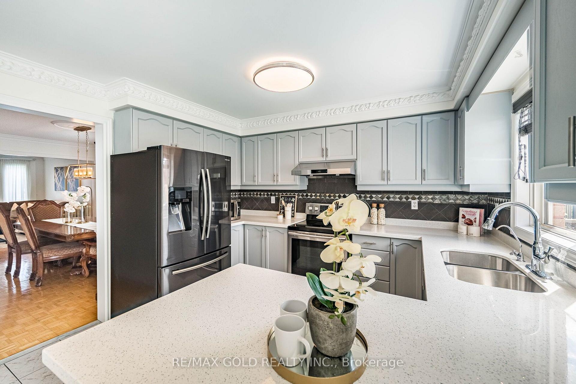 Photo 16 of 58 Springtown Trail, Brampton, Sandringham-Wellington — HOMEH
