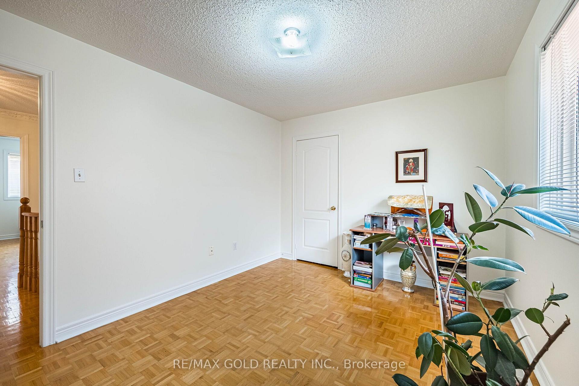 Photo 26 of 58 Springtown Trail, Brampton, Sandringham-Wellington — HOMEH