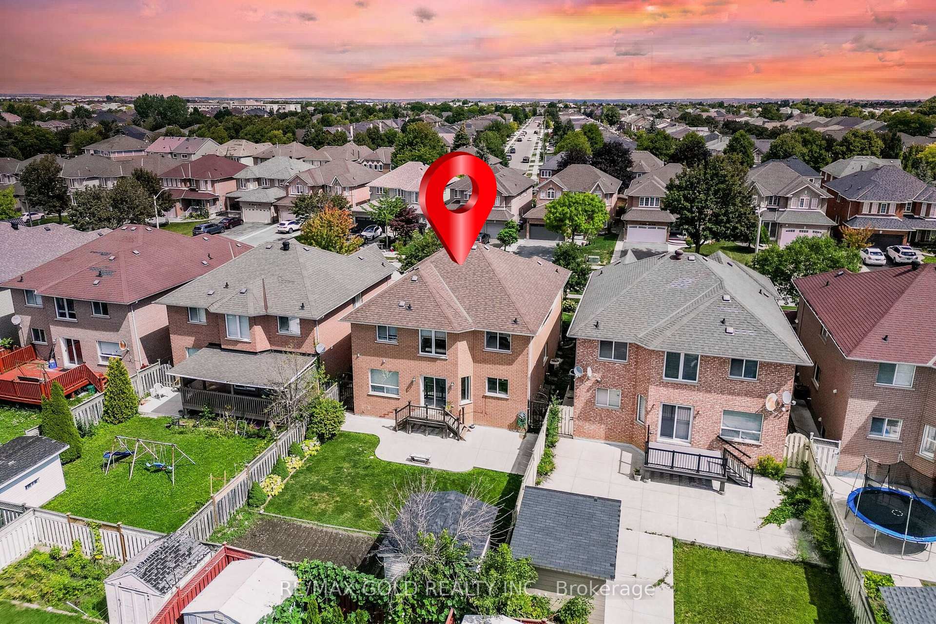 Photo 45 of 58 Springtown Trail, Brampton, Sandringham-Wellington — HOMEH