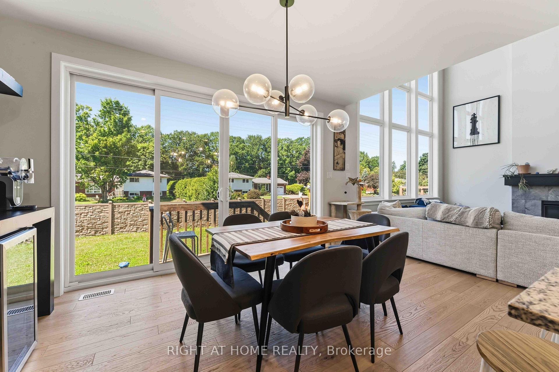 Photo 17 of 730 Kirkham Crescent, Ottawa, Btwn Franktown Rd. & Fallowfield Rd. — HOMEH