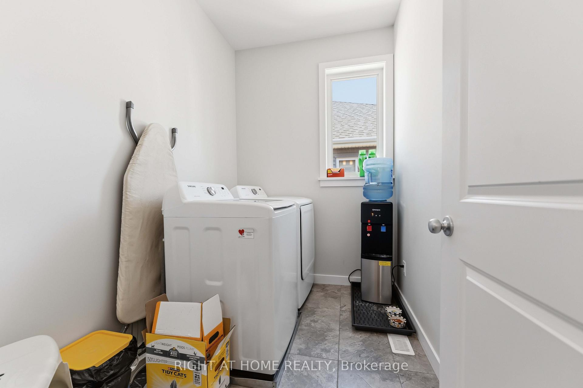 Photo 31 of 730 Kirkham Crescent, Ottawa, Btwn Franktown Rd. & Fallowfield Rd. — HOMEH