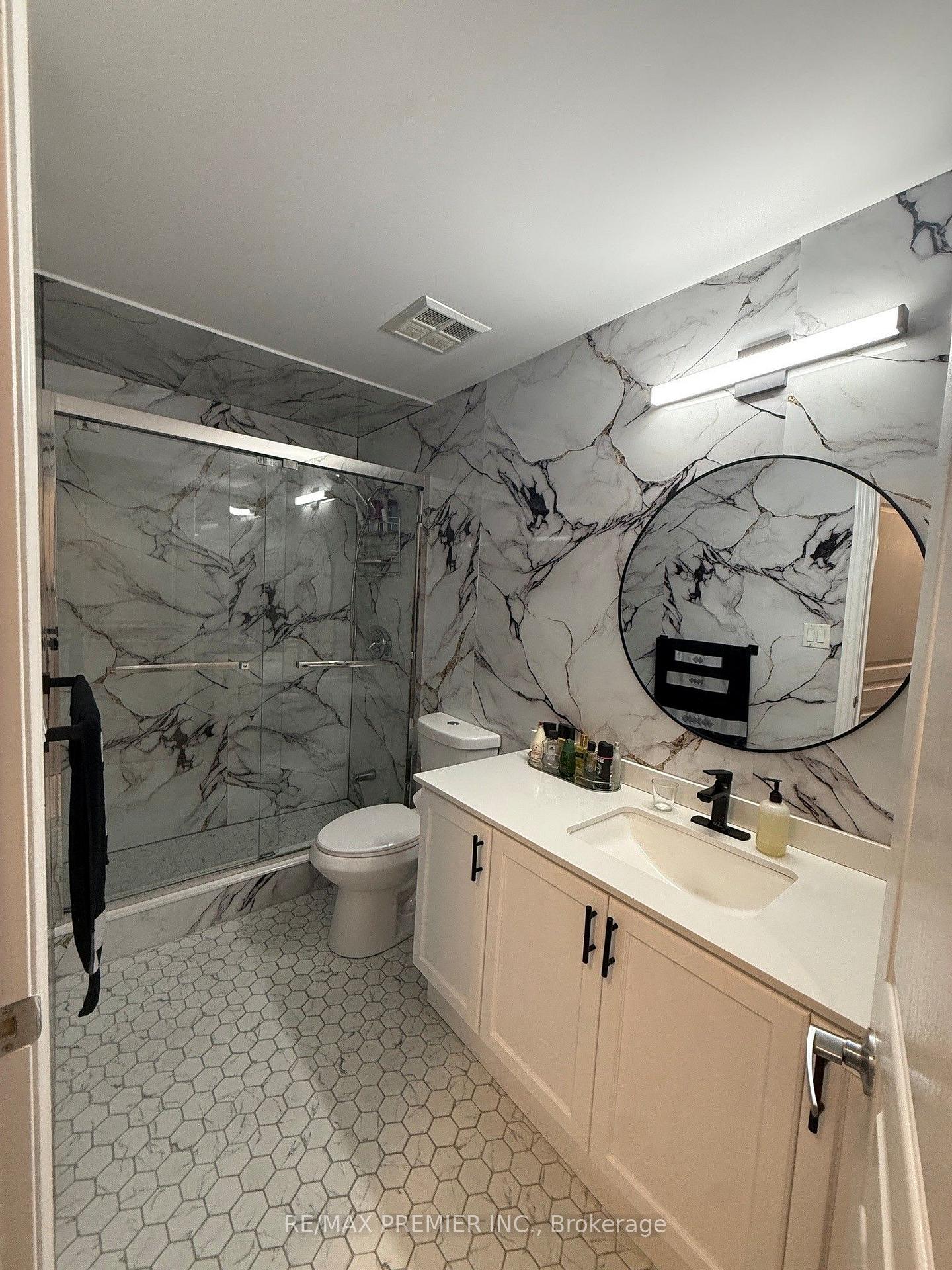 Photo 17 of Unit 102, 9901 Keele Street, Vaughan, Maple — HOMEH
