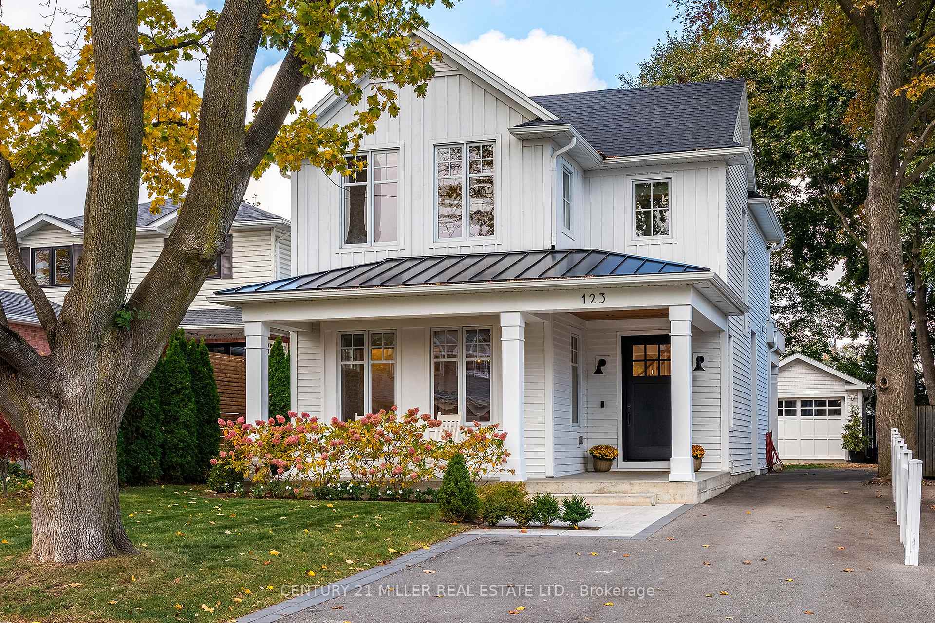 Front of 123 Herald Avenue