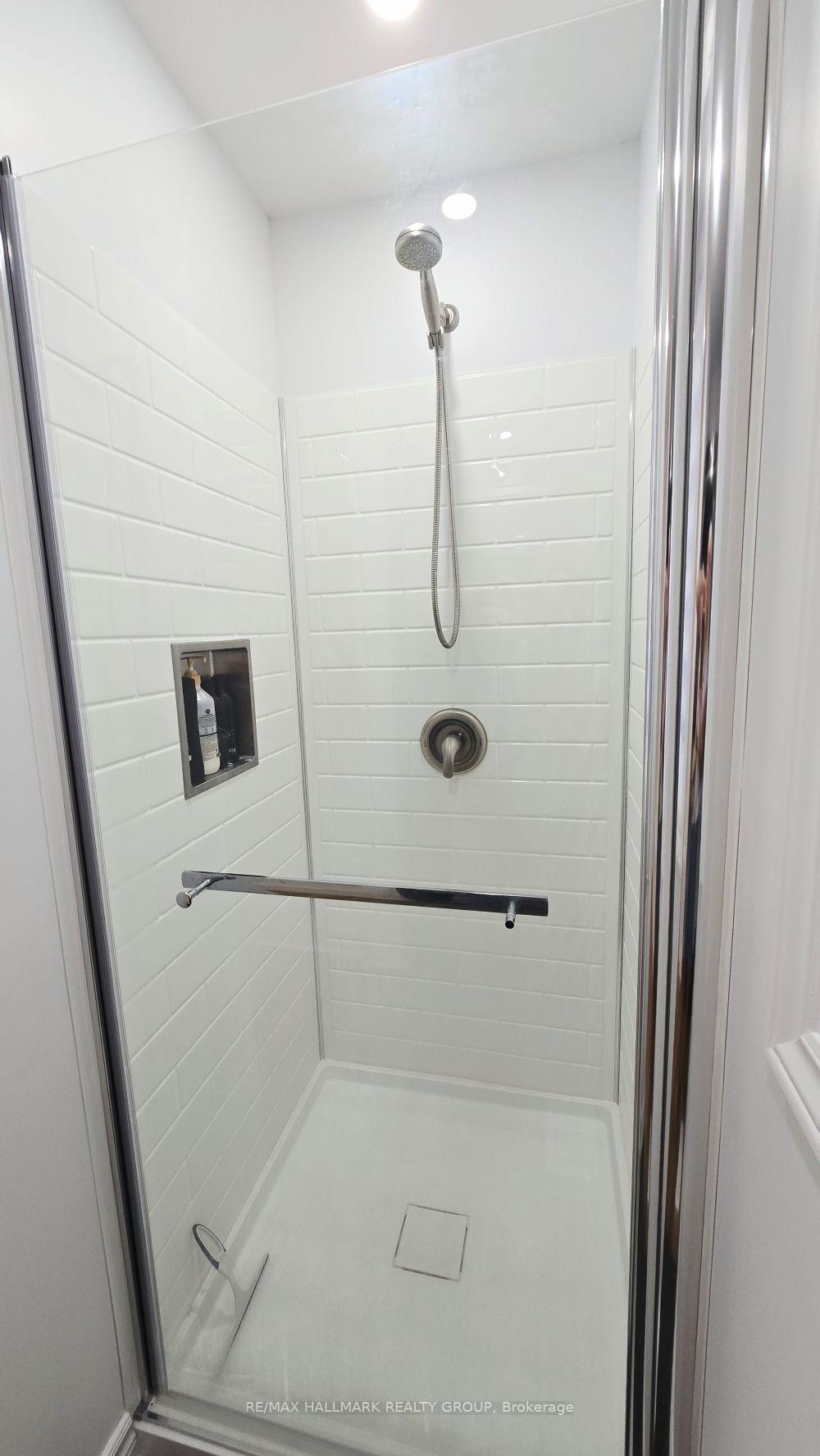 Photo 19 of 221 Castlefrank Road, Ottawa, Kanata - Glencairn/Hazeldean — HOMEH
