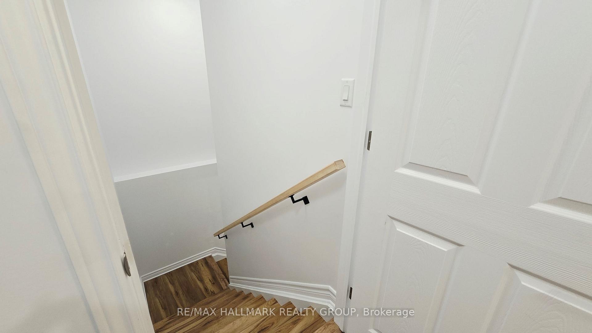 Photo 21 of 221 Castlefrank Road, Ottawa, Kanata - Glencairn/Hazeldean — HOMEH