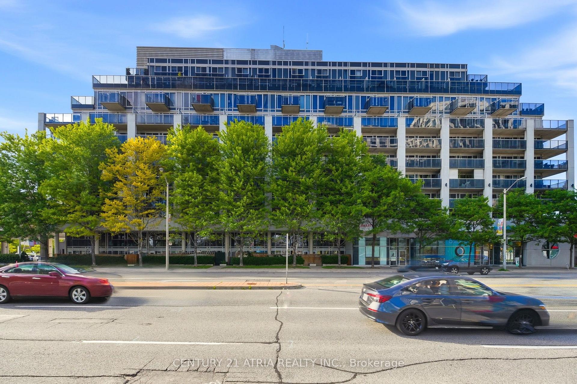 Front of Unit 502, 1040 The Queensway Avenue N