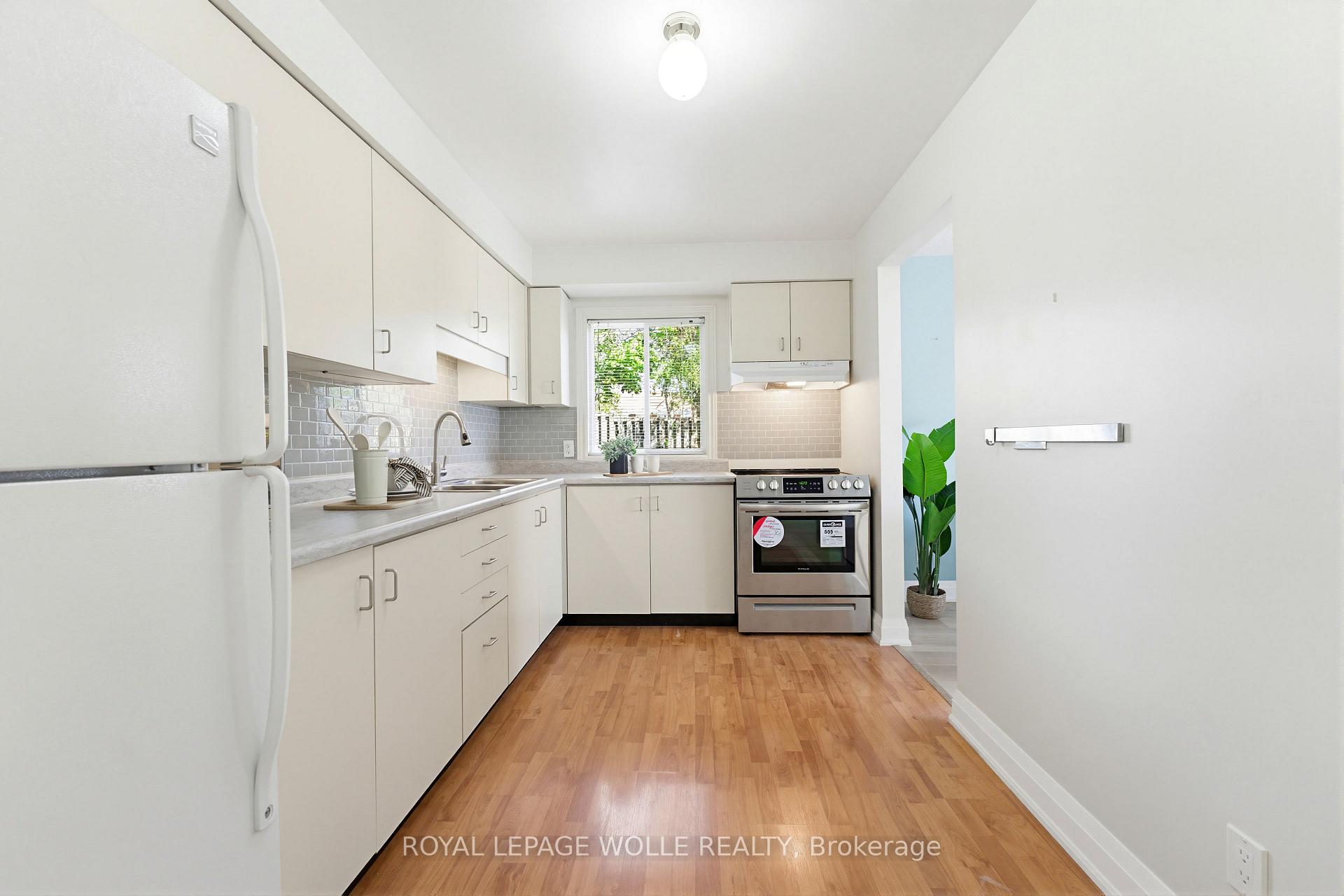 Photo 4 of Unit 110, 30 Hugo Crescent, Kitchener, Southdale — HOMEH