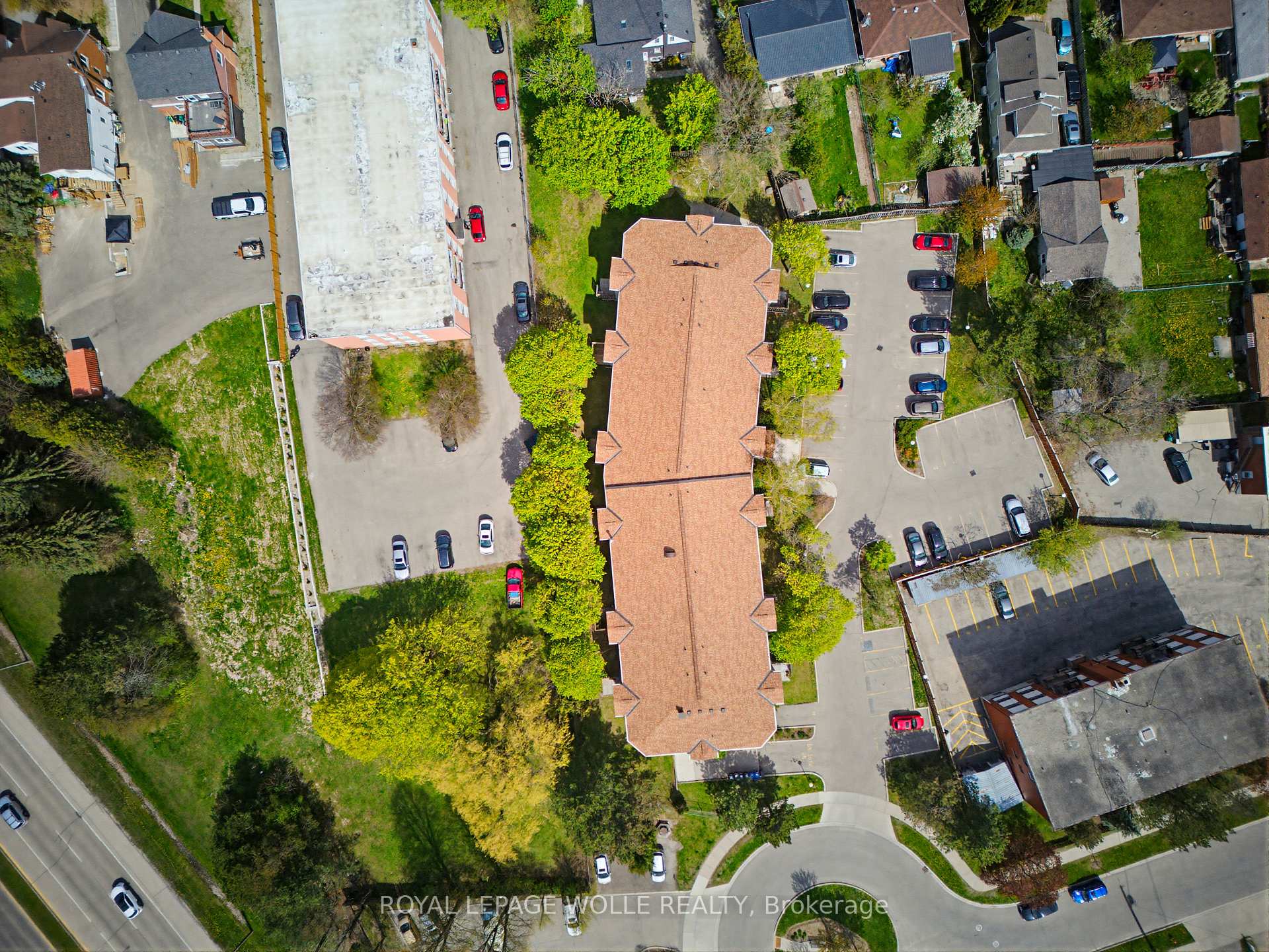 Photo 30 of Unit 110, 30 Hugo Crescent, Kitchener, Southdale — HOMEH