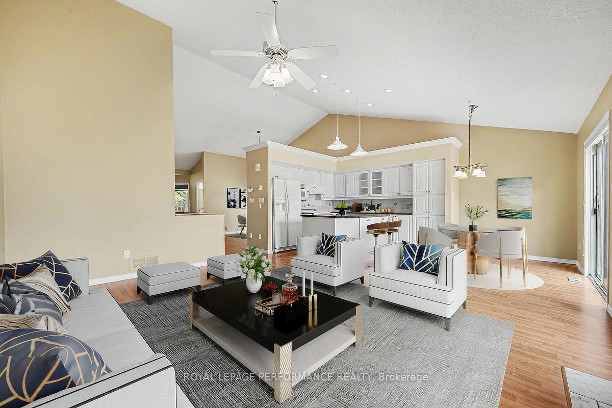 Photo 3 of 19 Settlers Ridge Way, Ottawa, Barrhaven - Longfields — HOMEH