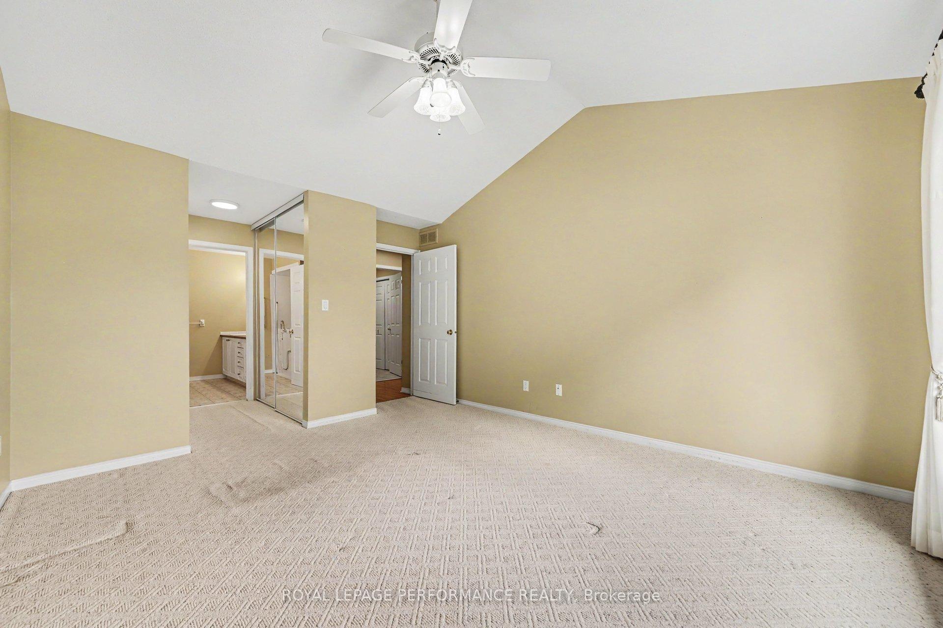 Photo 13 of 19 Settlers Ridge Way, Ottawa, Barrhaven - Longfields — HOMEH