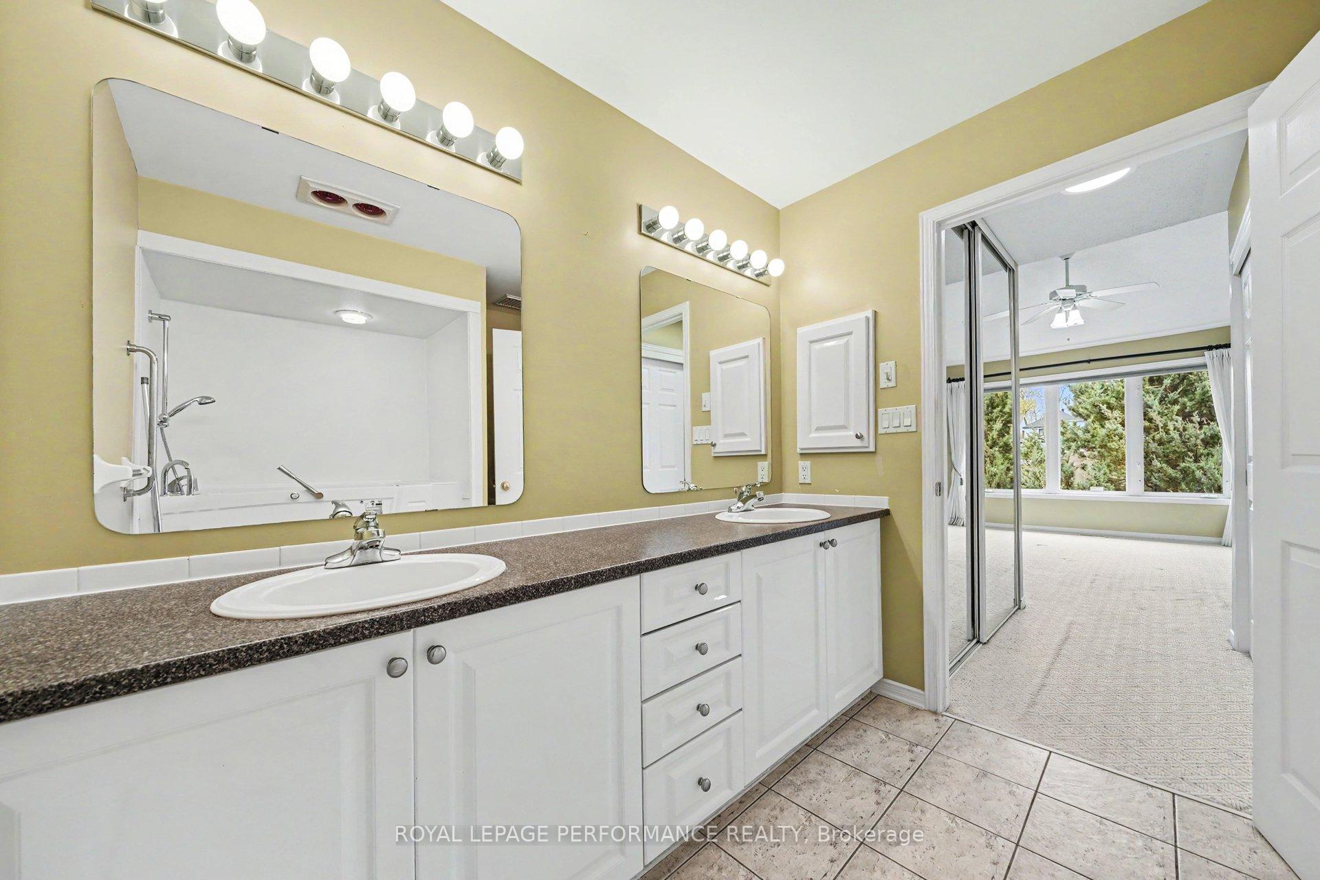 Photo 15 of 19 Settlers Ridge Way, Ottawa, Barrhaven - Longfields — HOMEH