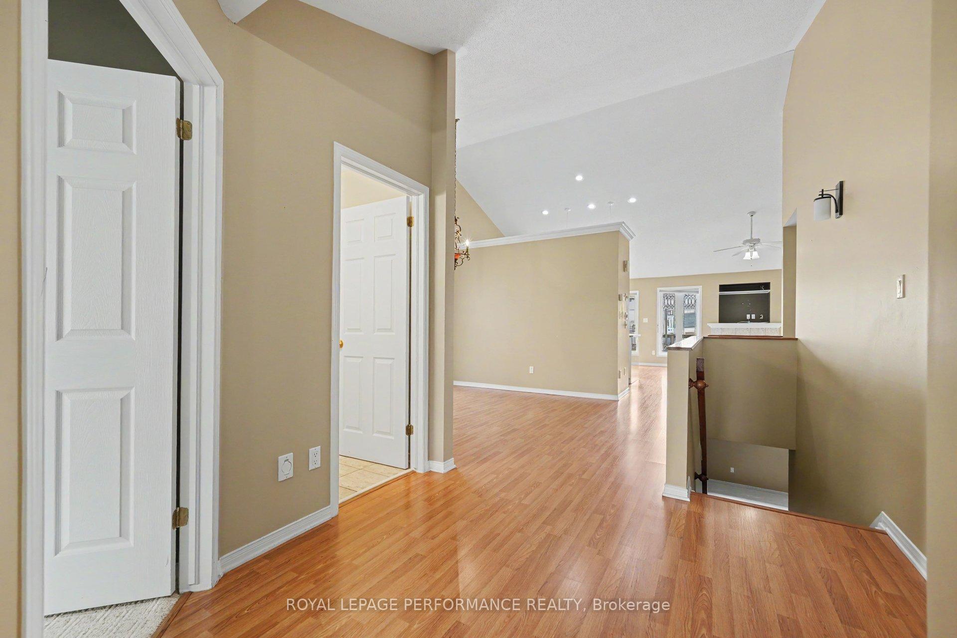 Photo 20 of 19 Settlers Ridge Way, Ottawa, Barrhaven - Longfields — HOMEH