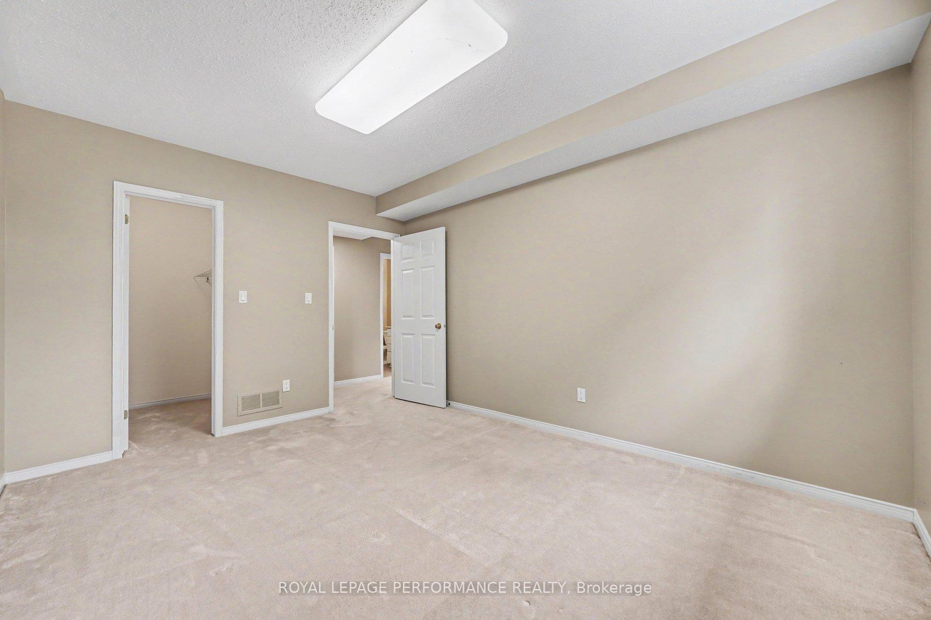 Photo 24 of 19 Settlers Ridge Way, Ottawa, Barrhaven - Longfields — HOMEH