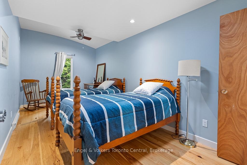 Photo 36 of 684131 Sideroad 30, Chatsworth — HOMEH