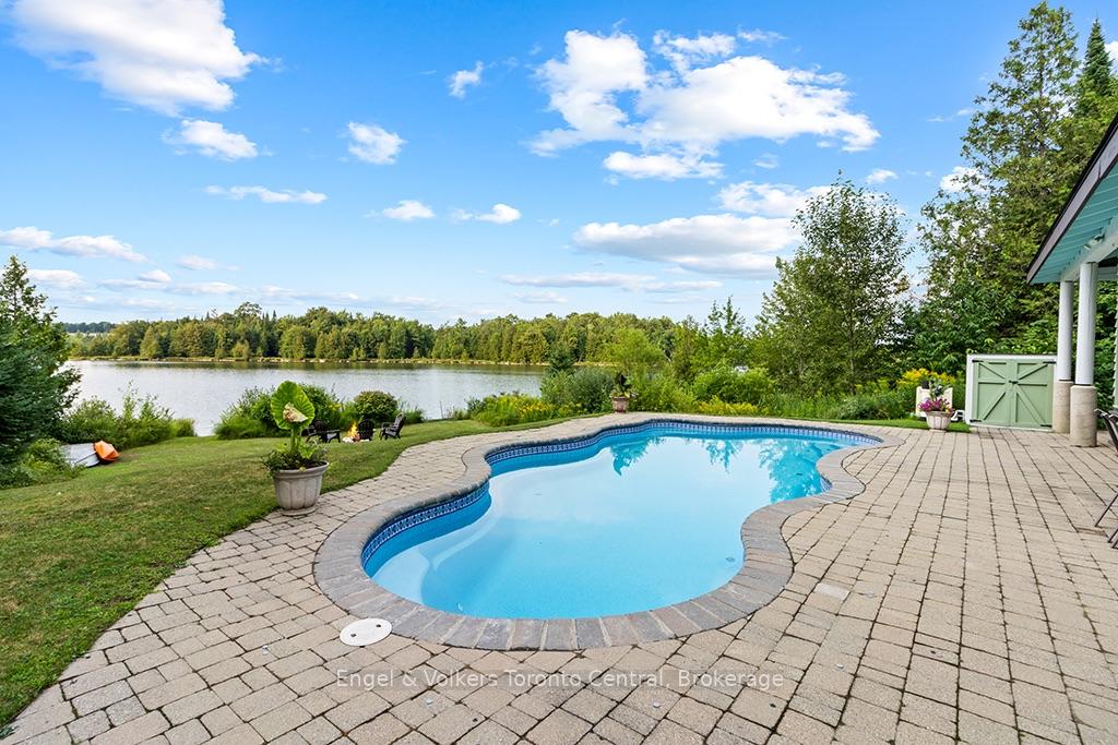 Photo 46 of 684131 Sideroad 30, Chatsworth — HOMEH