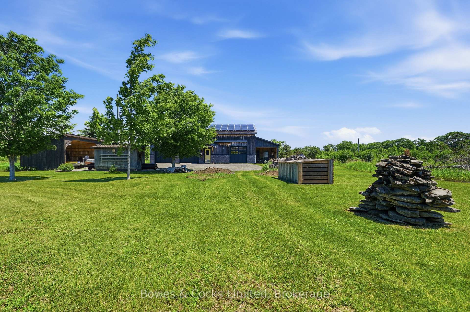 Photo 43 of 301 Snider Road, Prince Edward County, Ameliasburg Ward — HOMEH