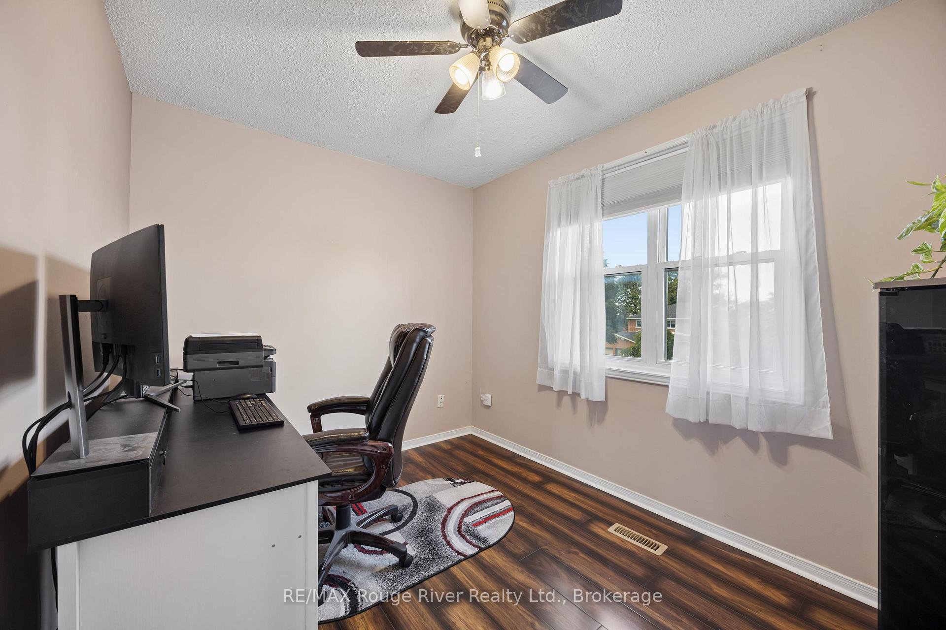 Photo 26 of 263 Glen Hill Drive, Whitby, Blue Grass Meadows — HOMEH