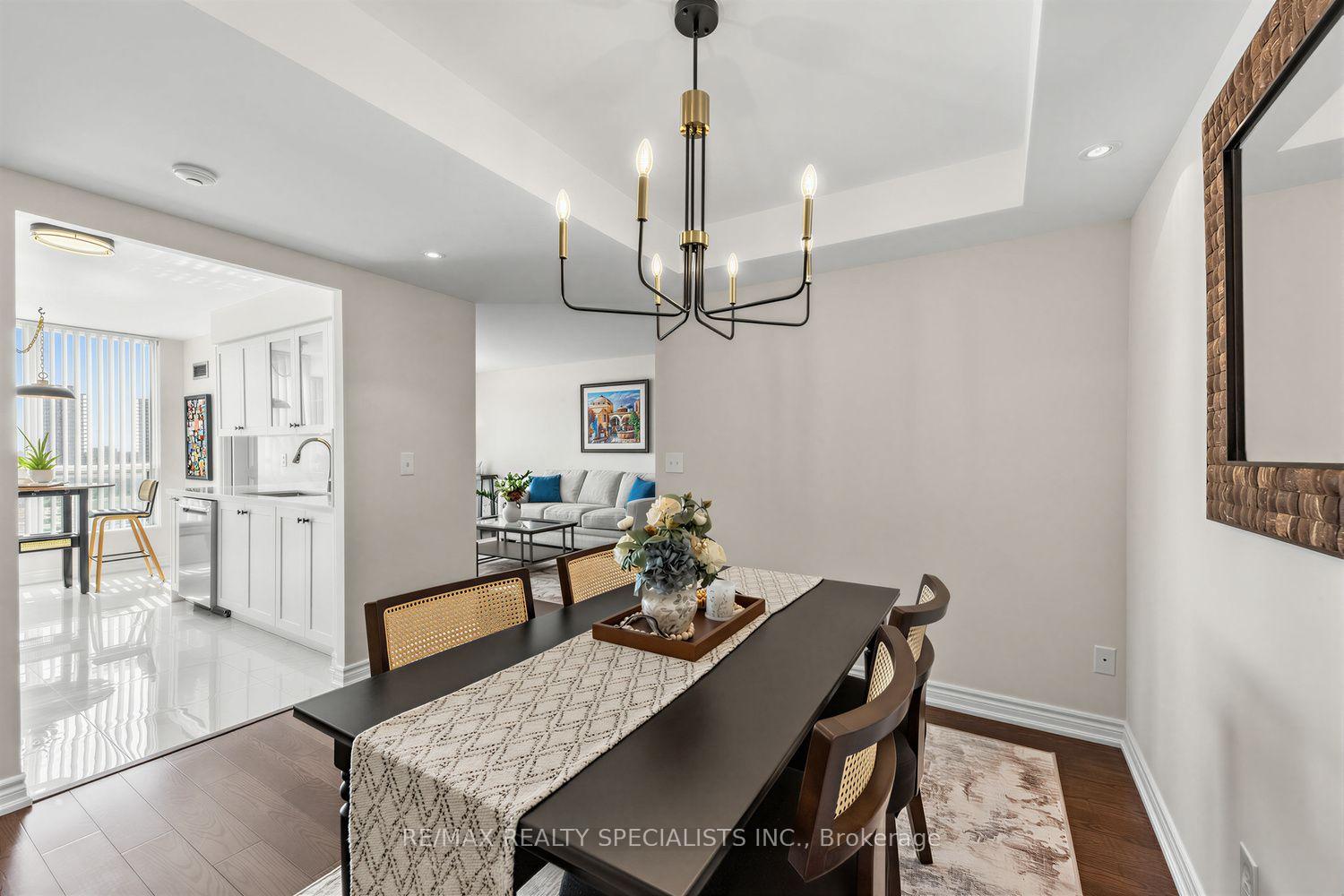 Photo 15 of Unit 1005, 2585 Erin Centre Boulevard, Mississauga, Central Erin Mills — HOMEH