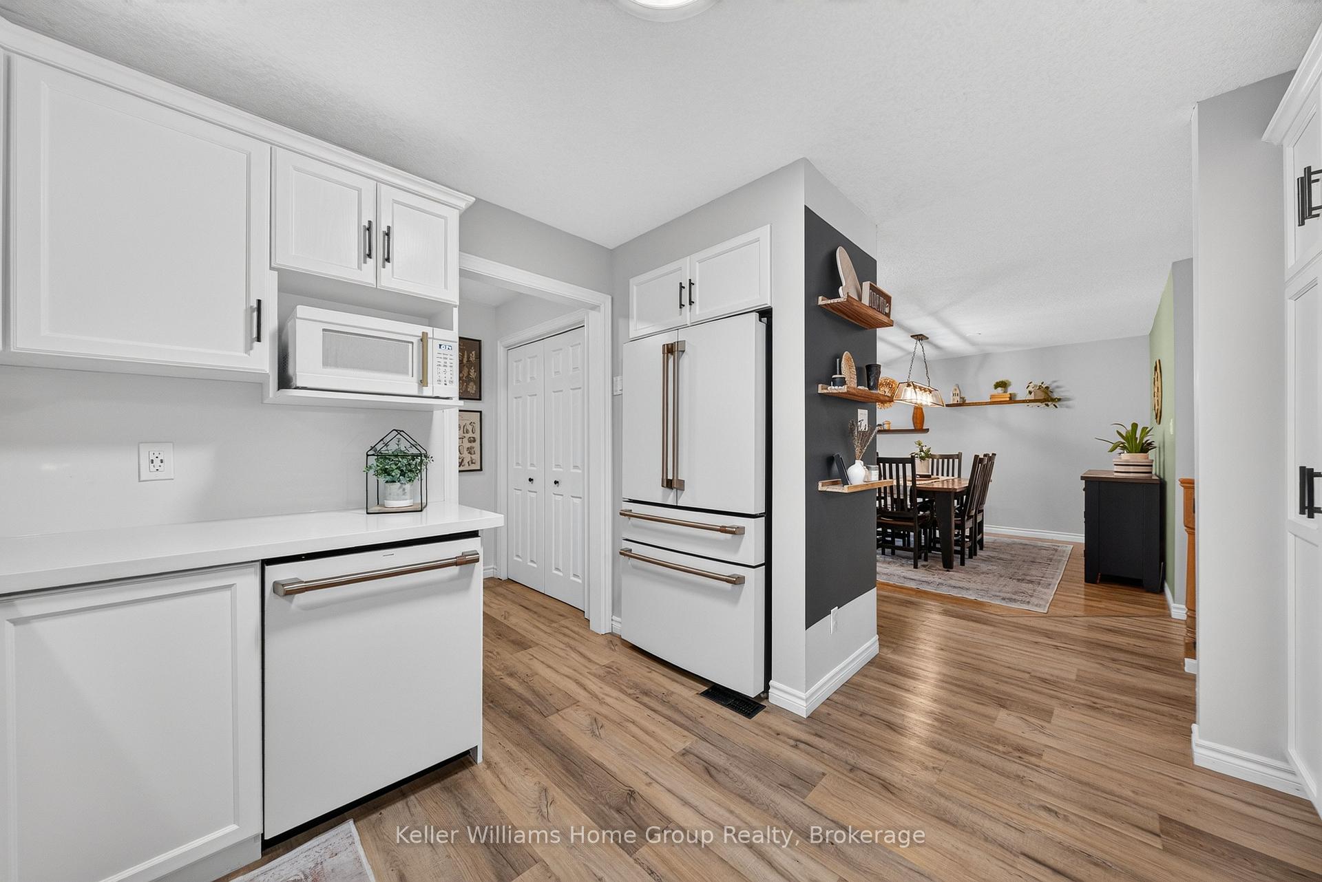 Photo 21 of 111 Halls Drive, Centre Wellington, Elora/Salem — HOMEH