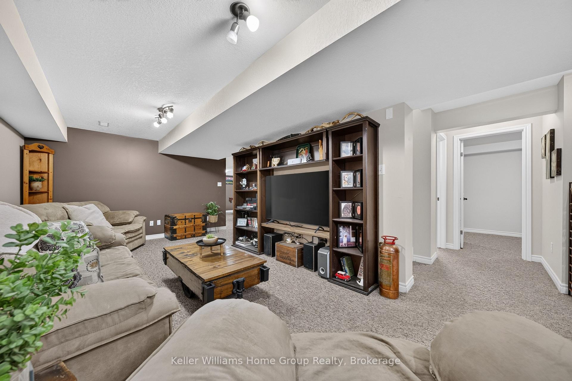 Photo 39 of 111 Halls Drive, Centre Wellington, Elora/Salem — HOMEH