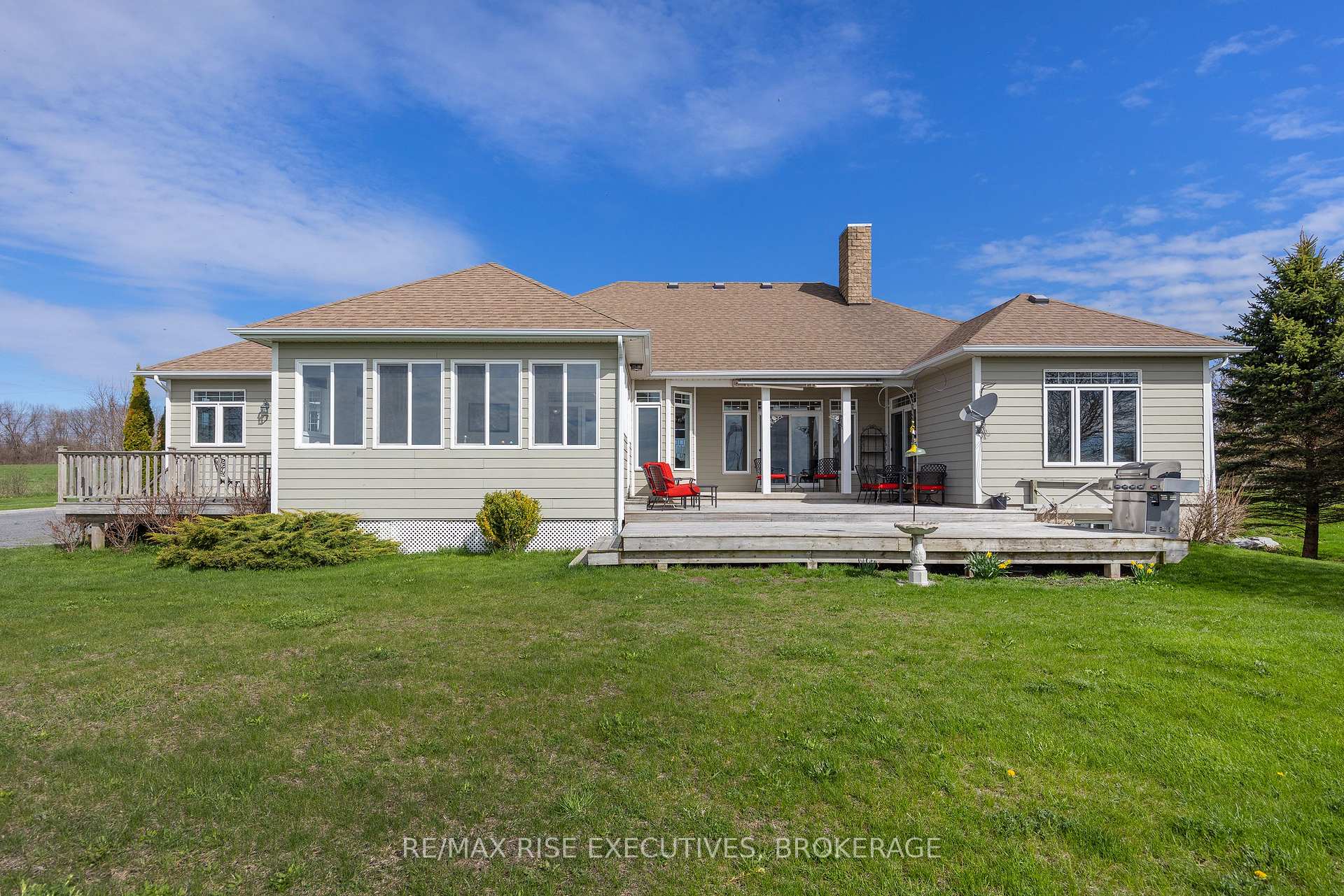 Photo 36 of 255 Good Friend Drive, Frontenac Islands, Howe Island — HOMEH