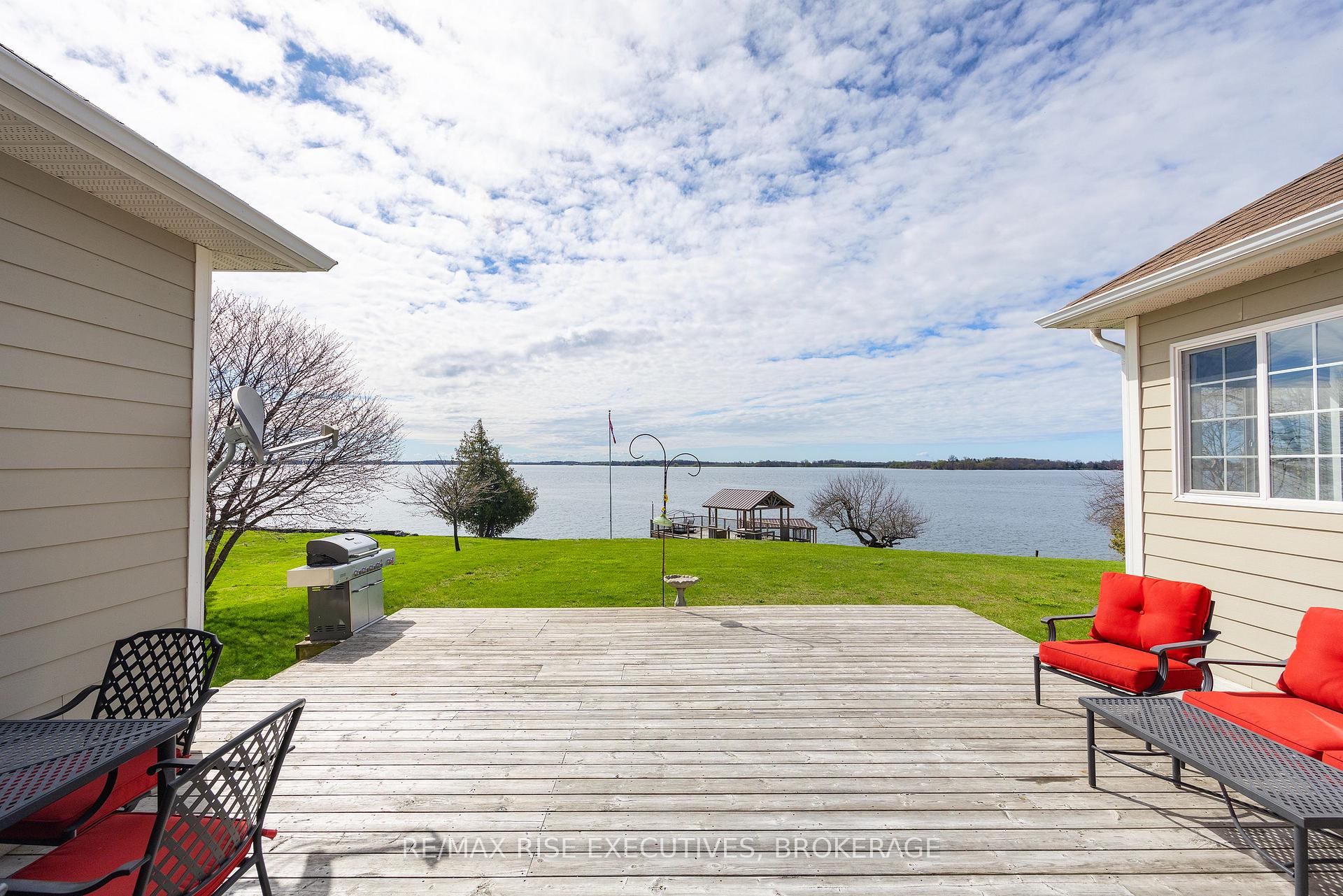 Photo 37 of 255 Good Friend Drive, Frontenac Islands, Howe Island — HOMEH