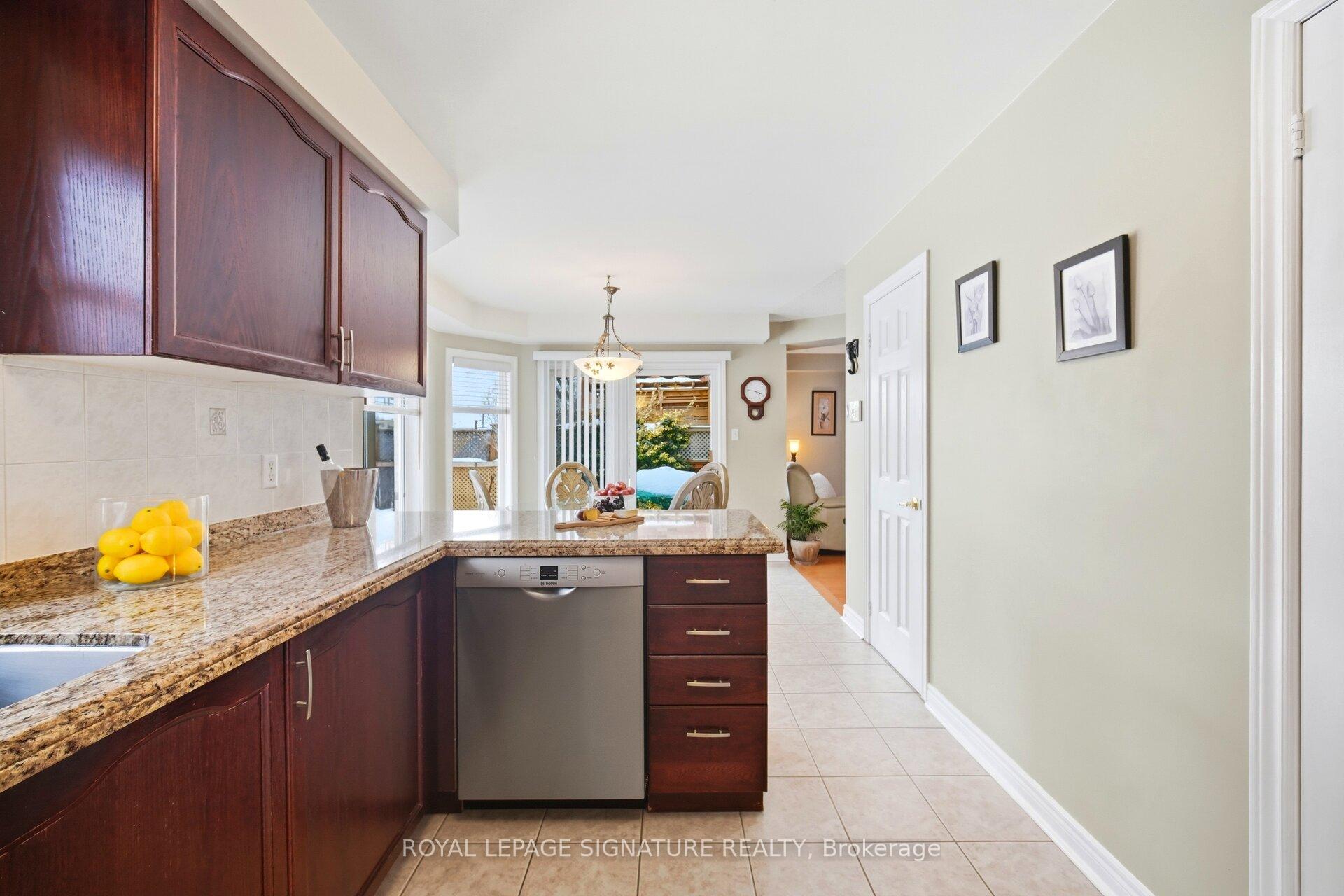 Photo 17 of 52 Durham Street, Halton Hills, Georgetown — HOMEH