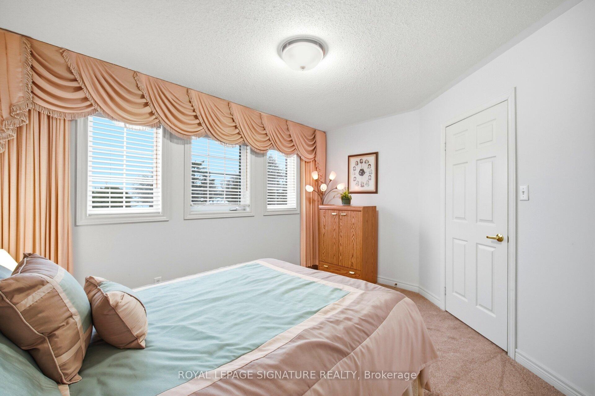 Photo 39 of 52 Durham Street, Halton Hills, Georgetown — HOMEH