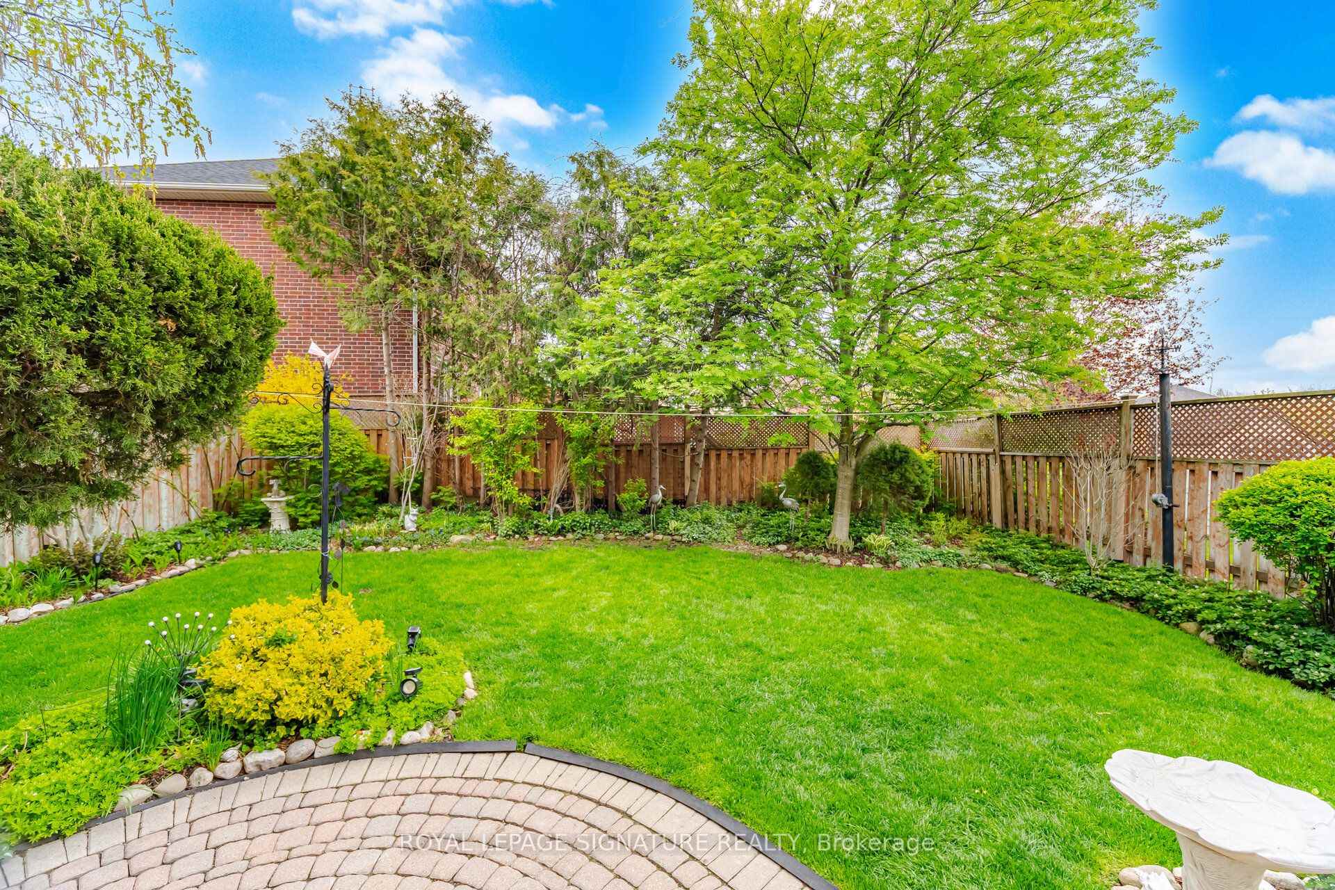 Photo 47 of 52 Durham Street, Halton Hills, Georgetown — HOMEH