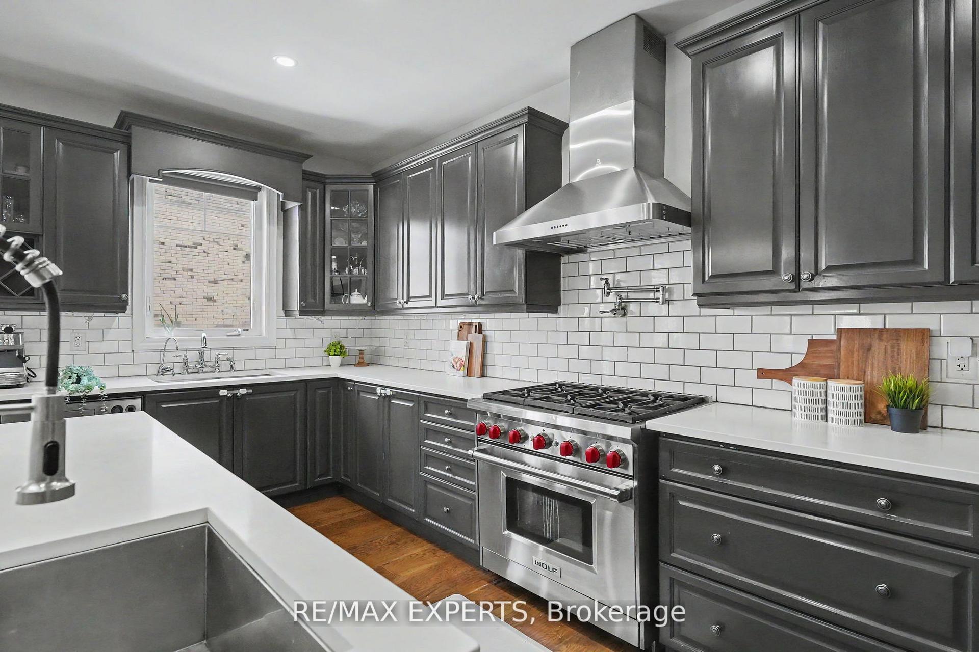 Photo 25 of 74 Dunrobin Crescent, Vaughan, Kleinburg — HOMEH