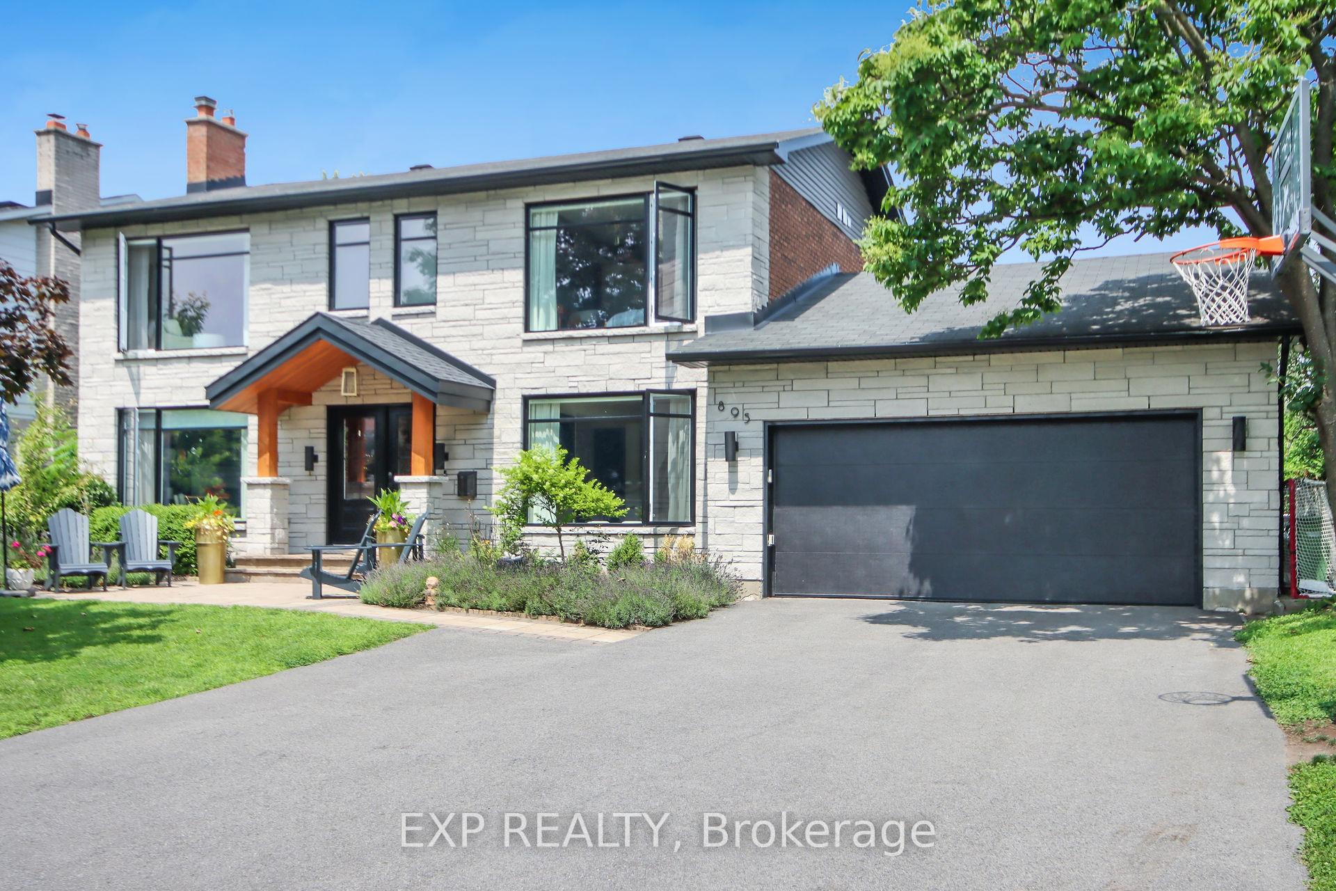 Photo 1 of 895 Dresden Crescent, Ottawa, Whitehaven — HOMEH