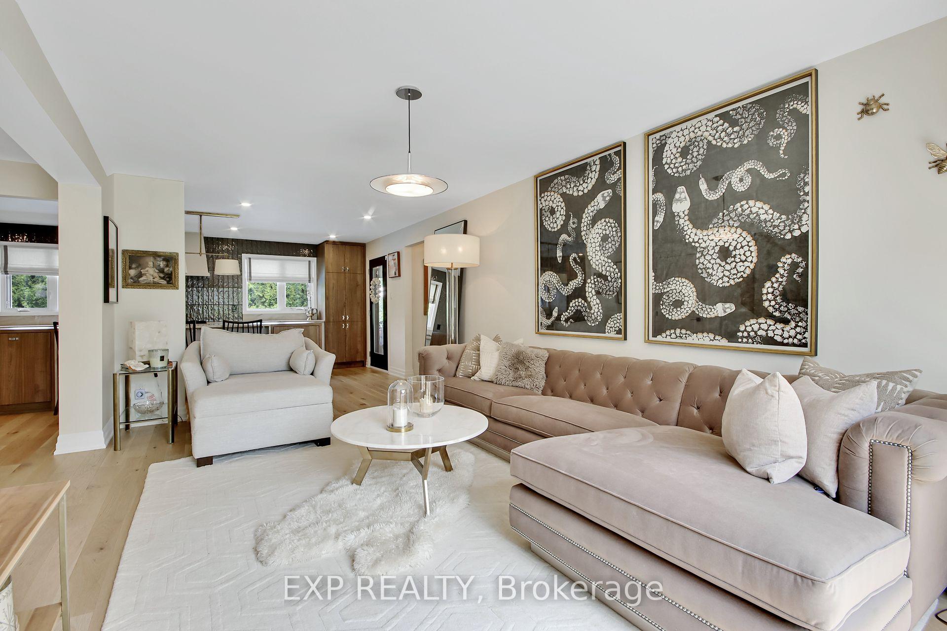 Photo 9 of 895 Dresden Crescent, Ottawa, Whitehaven — HOMEH
