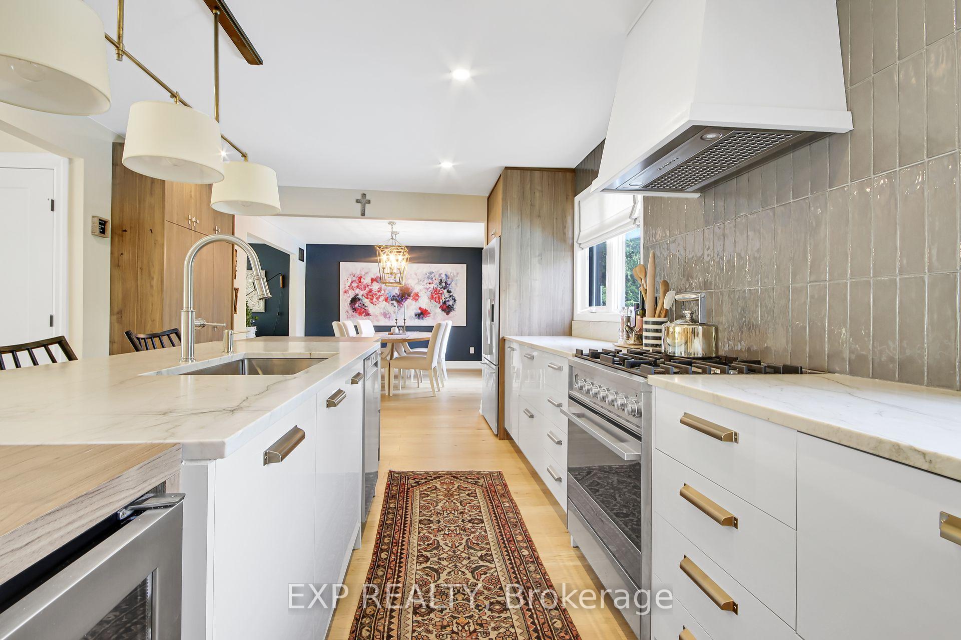 Photo 17 of 895 Dresden Crescent, Ottawa, Whitehaven — HOMEH